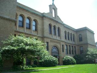 681 Brown St, Rochester NY  14611-2355 exterior