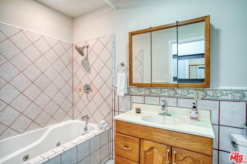 8101 Radford Ave, North Hollywood CA  91605-1541 exterior