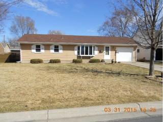 721 Pierce St, Prior Lake, MN 55379-2254