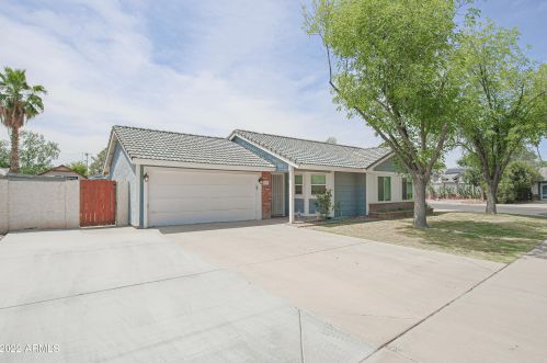 1139 Harrison St, Chandler, AZ 85225-3932
