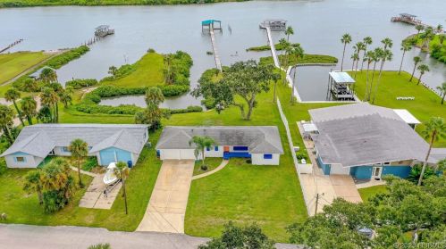 168 Cory Dr, Edgewater, FL 32141-7224
