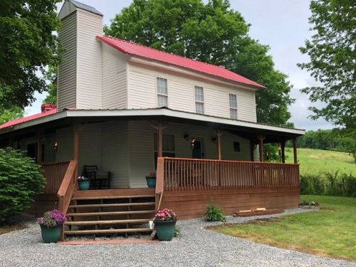 3730 Smith Grove Rd, Gainesville, KY 42164-7436