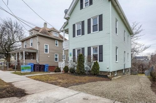 293 Glen St, New Britain, CT 06051-3060