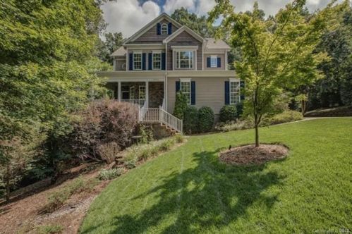 4901 Wynford Ct, Harrisburg, NC 28075-7425