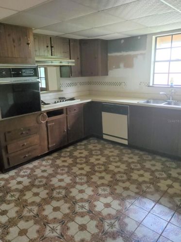 214 Frederick Ave, Daytona Beach, FL 32114-3408