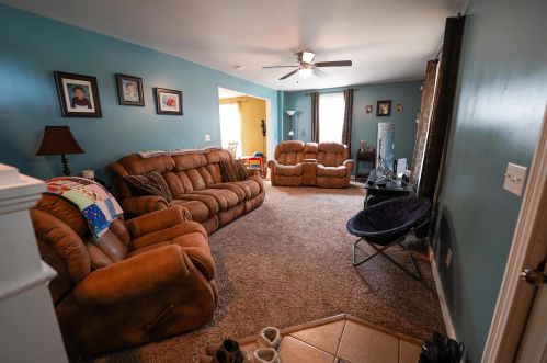 229 Highland Dr, New Lexington, OH 43764-1421