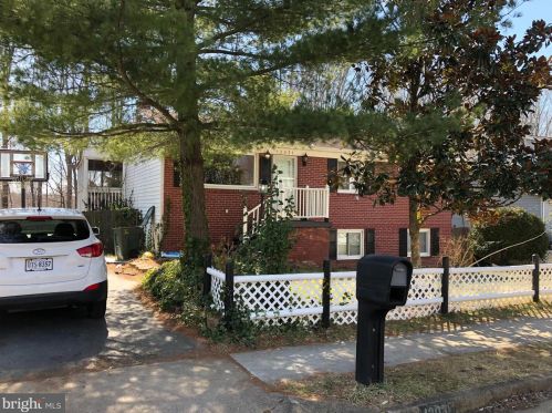 13031 Kingswell Dr, Woodbridge VA  22193-5037 exterior