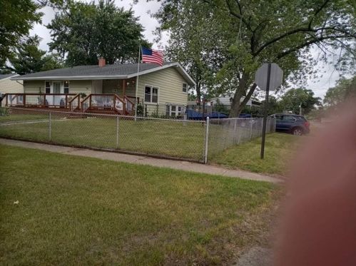 328 Huber Blvd, Hobart, IN 46342-1105
