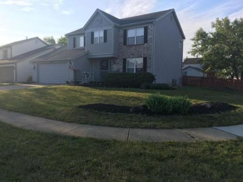 1313 Valley Dr, Marysville, OH 43040-9197