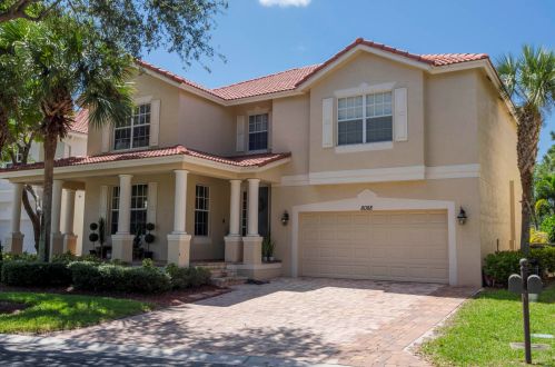 8088 Bautista Way, West Palm Beach, FL 33418-8178