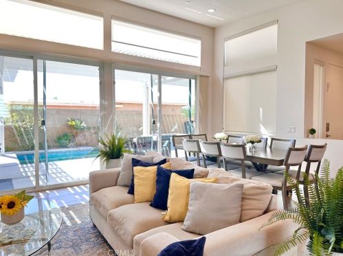 13938 Avenida Ln Vis, Desert Hot Springs CA  92240-6509 exterior