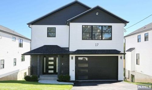 17 Mountain Ave, Mahwah NJ  07430-1217 exterior