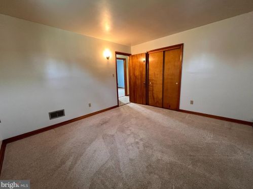 281 Gernants Church Rd, Dauberville PA  19533-8610 exterior