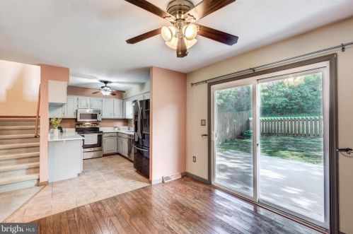 49 Pinewood Cir, Hanover PA 17331-9393 exterior