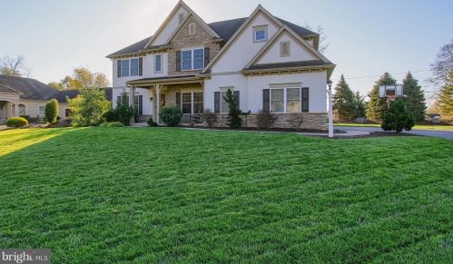 7 Springdale Way, Navy Sup Dpt, PA 17050-2701
