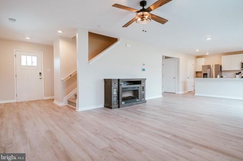 30 Dyer Dr, Camden-Wy DE  19934 exterior