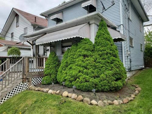 513 Pennsylvania Ave, Hermitage, PA 16121-1853