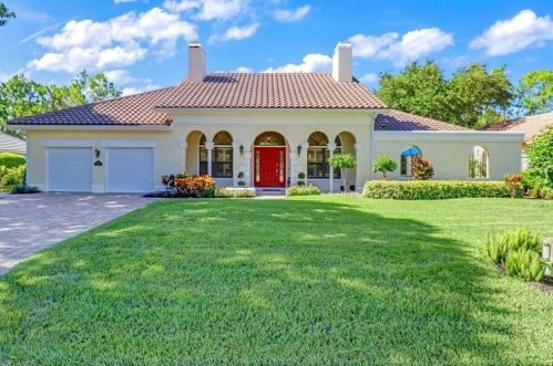197 Edgemere Way, Naples, FL 34105-7108