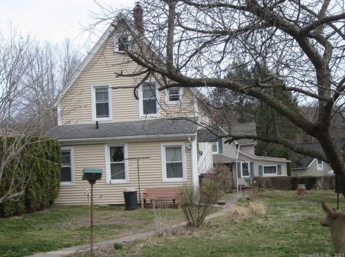 67 Scott St, Norwich, CT 06360-6146