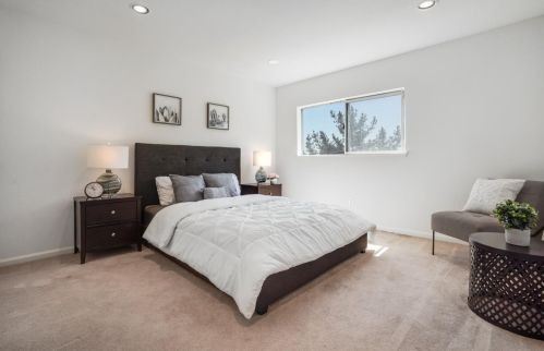 1063 Schwerin St, Daly City CA  94014-1622 exterior