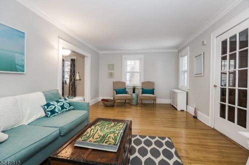 89 Midland Ave, Glen Ridge, NJ 07028-2031