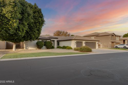 2664 Flint St, Chandler, AZ 85224-4159