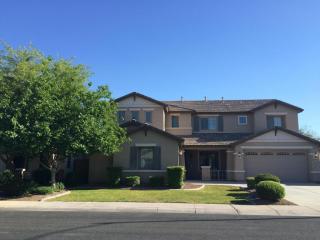 13615 Catalina Dr, Avondale, AZ 85392-3556
