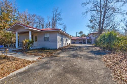 10132 Hwy 2301, Youngstown FL  32466-2448 exterior