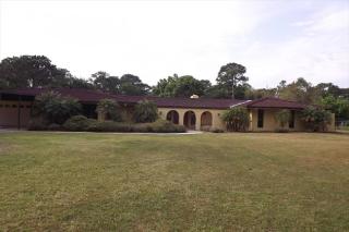 4905 Lake Washington Rd, Melbourne, FL 32934-7804