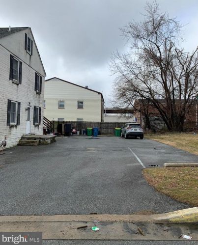 123 Ayre St, Wilmington, DE 19804-2506