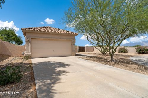 6148 Van Dyke Ct, Tucson, AZ 85743-8247