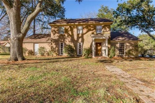 1802 Shoreham Dr, Montgomery, AL 36106-2717