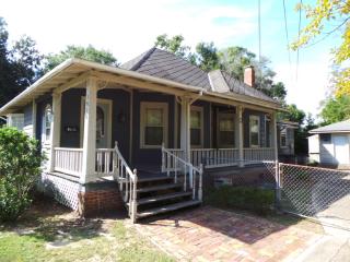 1516 Strong St, Pensacola, FL 32501-3456