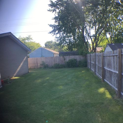 214 Brandt Pl, Hobart IN  46342-3422 exterior