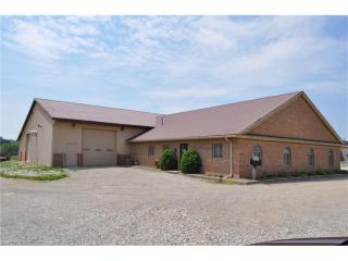 1416 Fairview Rd, Zanesville OH  43701-9729 exterior