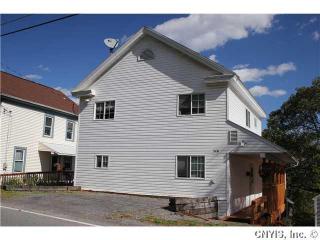 5636 North St, Split Rock, NY 13031-1015
