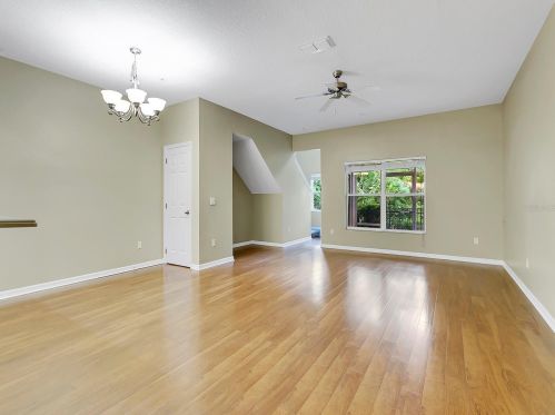 1937 Sunset Palm Dr, Apopka, FL 32712-8192