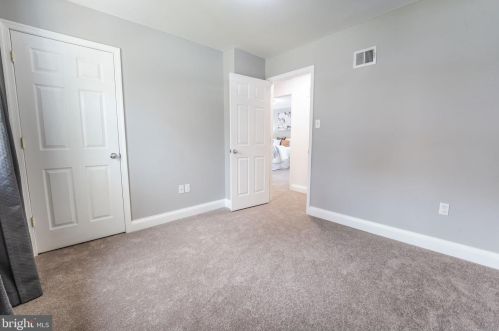 13333 Millwood Dr, Woodbridge VA  22191-1928 exterior