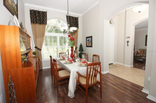 575 Majestic Oak Dr, Apopka FL  32712-4083 exterior