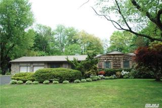 11 Albatross Ln, Smithtown, NY 11787-3301