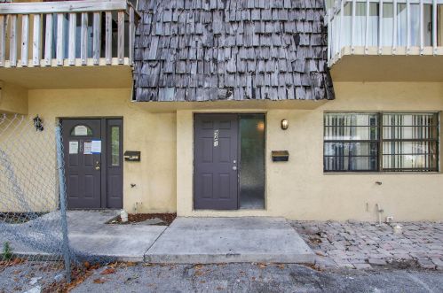 941 20th Ct, Delray Beach, FL 33445-4613