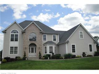 80 Pheasant Dr, Middletown, CT 06457-5172