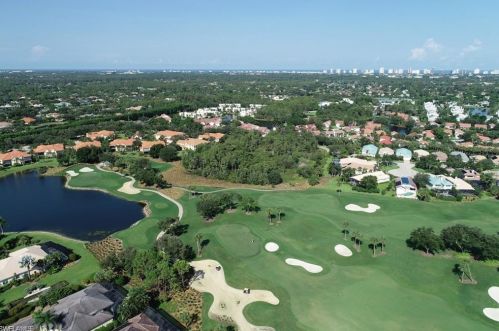 4734 Stratford Ct, Naples FL  34105-6685 exterior