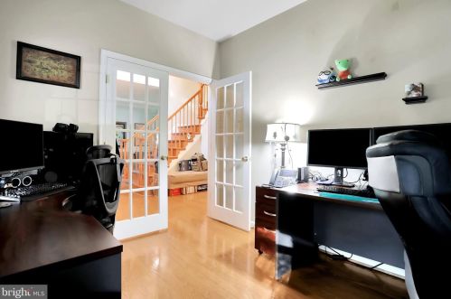 357 Locust Grove Dr, Purcellville VA  20132-3285 exterior