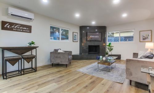 3862 Martha St, San Diego CA  92117-1817 exterior