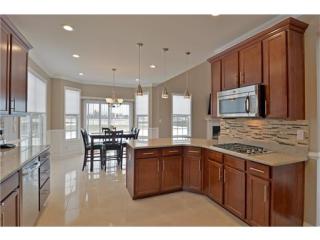 3 Hannah Ct, Monroe Twp NJ  08831-8000 exterior