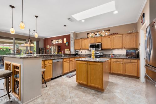 16219 Copper Point Ln, Sun City, AZ 85374-6406