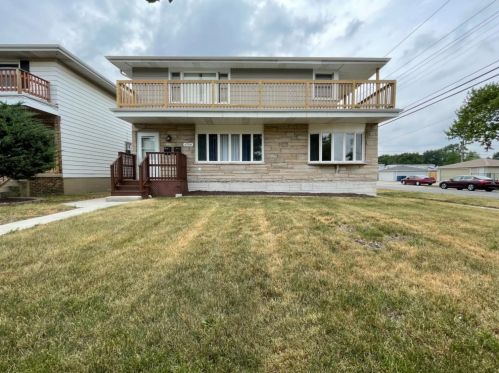 6704 Grand Ave, Hammond, IN 46323-1942