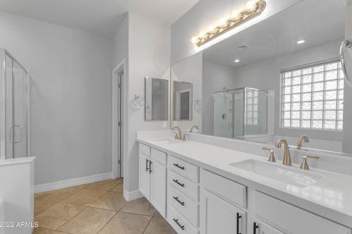 1739 Indigo St, Gilbert AZ 85298-3218 exterior