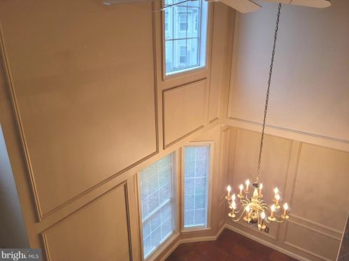 6 Dorset Ct, Princeton NJ  08540-7053 exterior